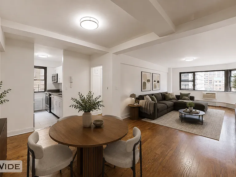 219 E 69th St #4J — Photo 1