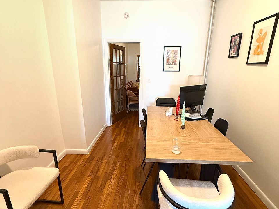 1st image of 151 Ainslie St #3
