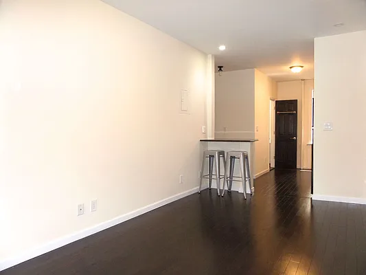 Rented by The Maestro Group | media 10