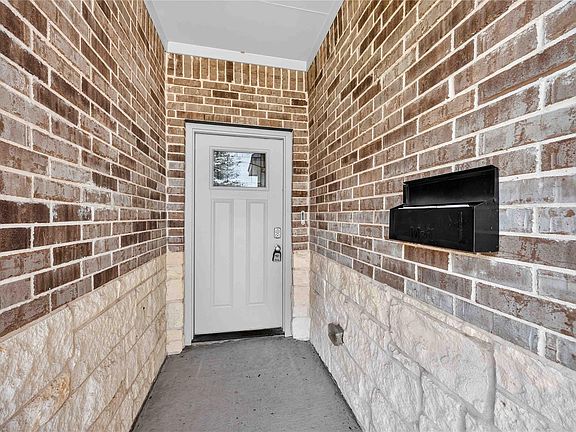3rd image of 3534 Cork Dr