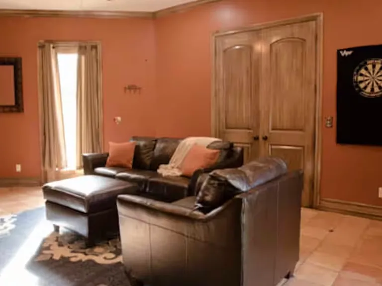 672 Rickets Ln — Photo 17