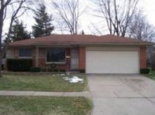 2722 Athena Dr, Troy, MI