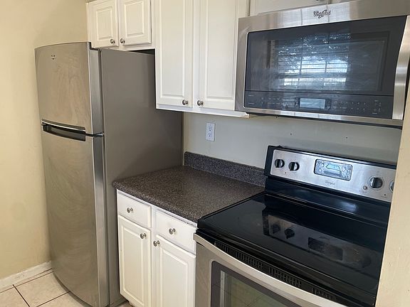 3rd image of 1941 NW 96th Ter APT H