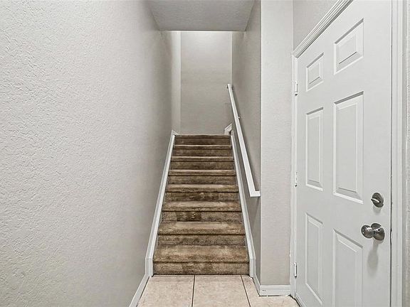 3rd image of 2460 GRAND CENTRAL PARKWAY #9