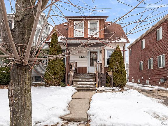 3rd image of 4509 Helen St