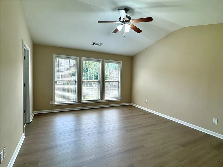 3516 Flycatcher Way — Photo 13