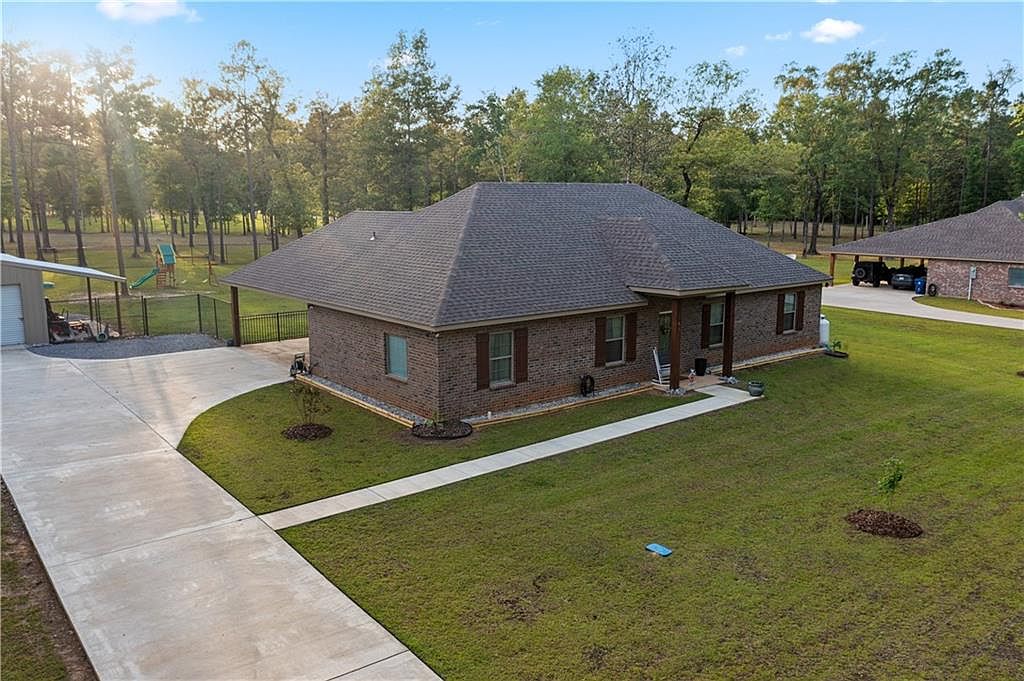 Lockers Rd 68 Locker Rd, Deville, LA 71328 | Zillow