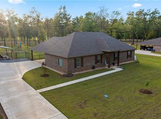 68 Locker Rd, Deville, LA 71328
