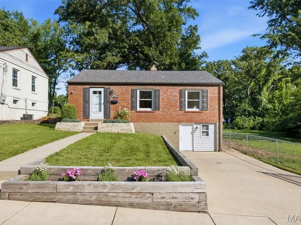 1027 Ferndale Ave, Saint Louis, MO 63126