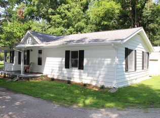 1606 The Pass, Winona Lake, IN 46590