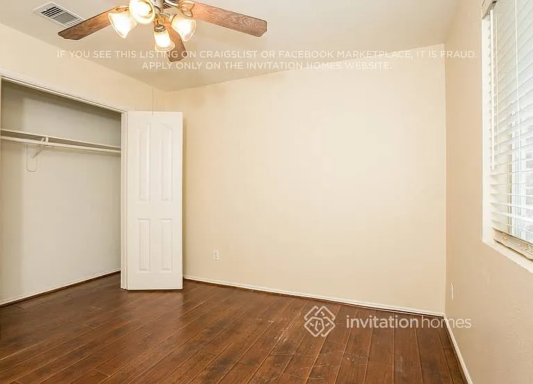 19811 Whispering Hollow Ln — Photo 13