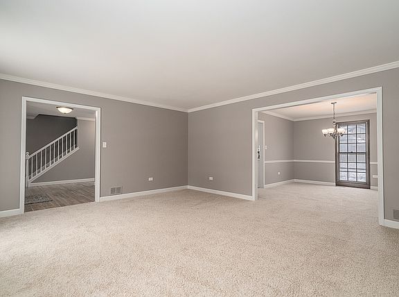 5th image of 2416 Remington Dr