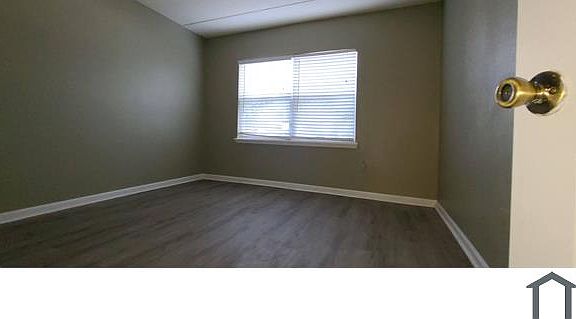 5th image of 5626 Windermere Dr