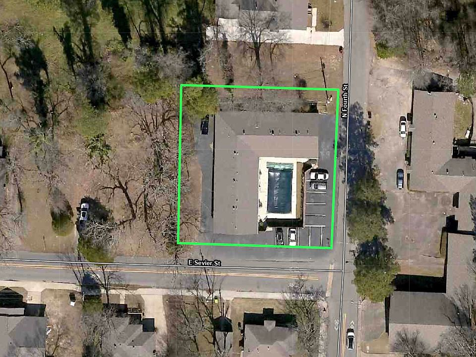 2nd image of 204 N 4th St