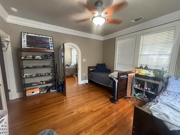 4901 Kavanaugh Blvd — Photo 16