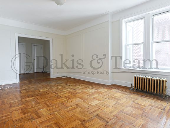 2nd image of 48-04 48th St #Dt5