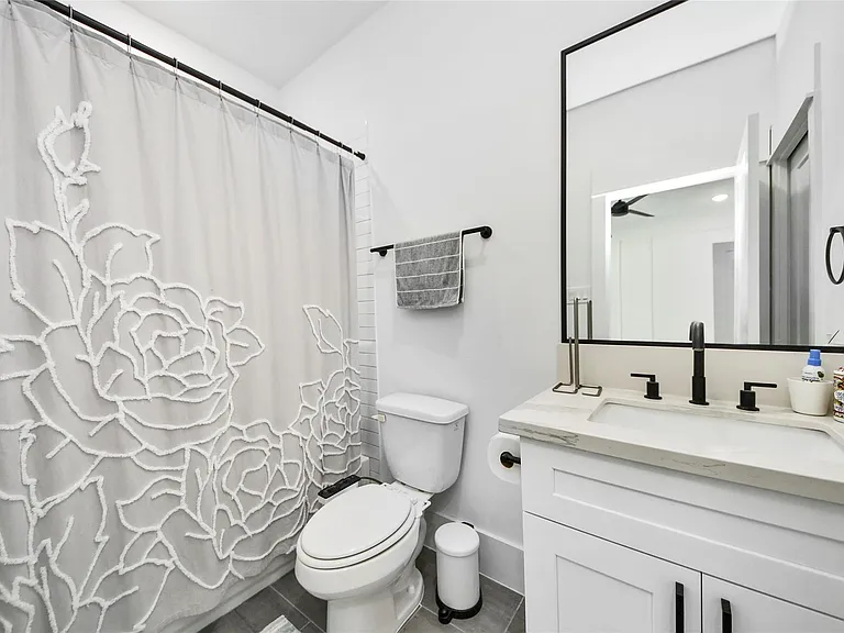 1837 Flowing Springs Trl — Photo 33