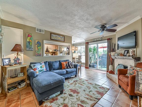 2nd image of 3220 69th St APT H3
