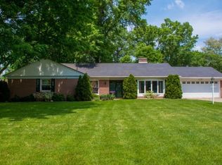 15675 Hearthstone Dr, Mishawaka, IN