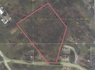 418 Shelby Ln, Bristol, TN 37620