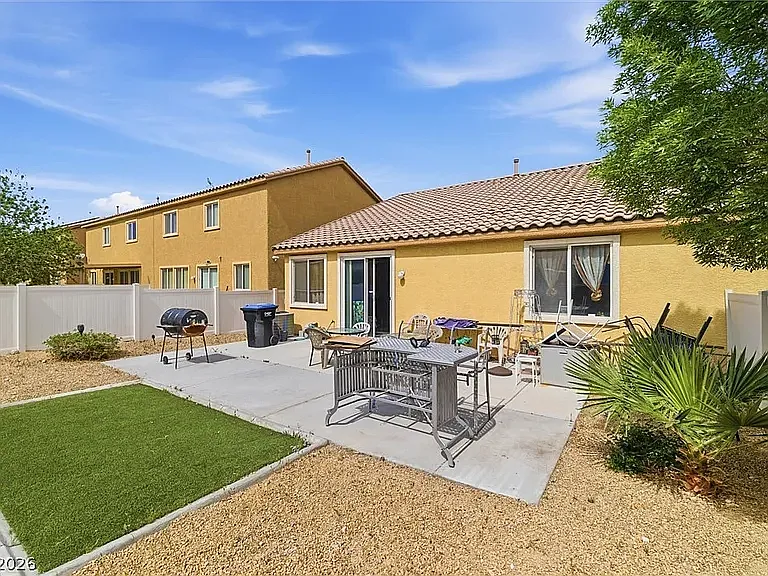 3773 Blake Canyon Dr — Photo 21
