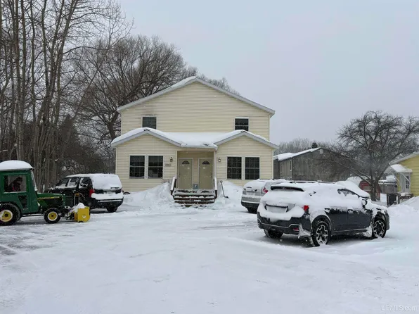 2225 Longyear Ave, Marquette, MI 49855