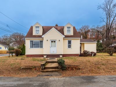 12 Colony St, Shelton, CT, 06484