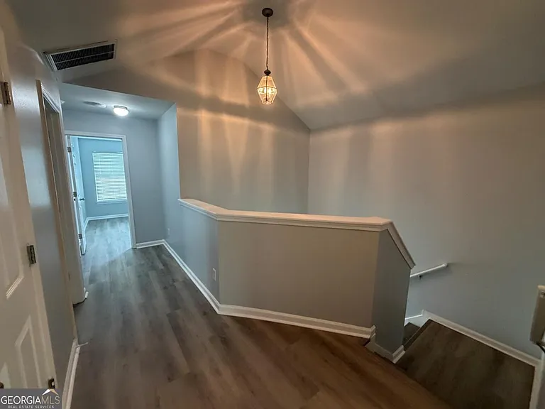 7279 Laurel Creek Dr — Photo 13