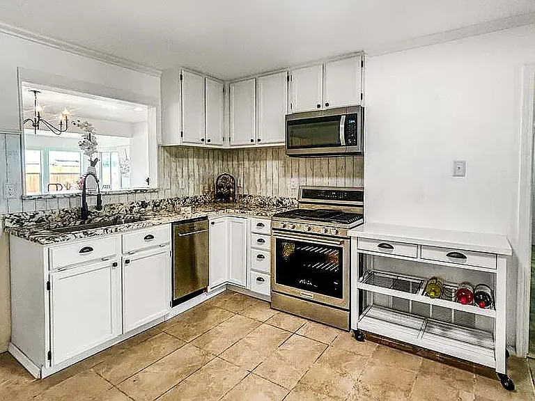 231 Cicero Dr — Photo 30