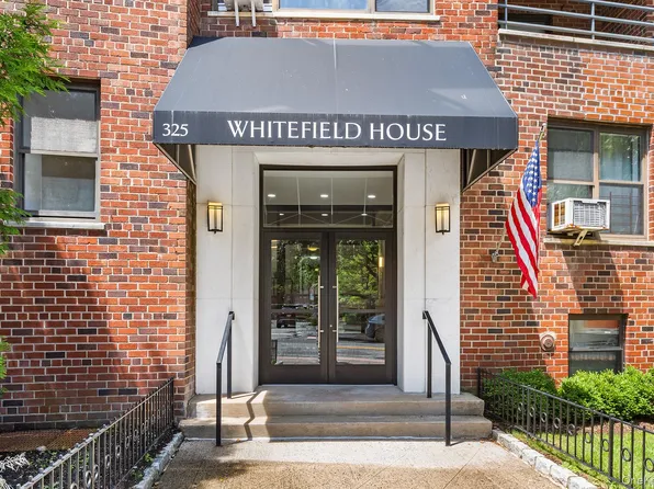 325 Main Street #1J, White Plains, NY 10601
