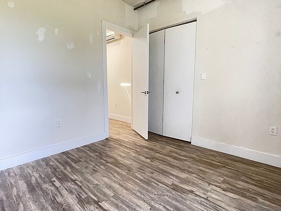 5th image of 260 Cornelia St #3RR