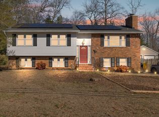 1032 Pinecrest Dr, Annapolis, MD 21403