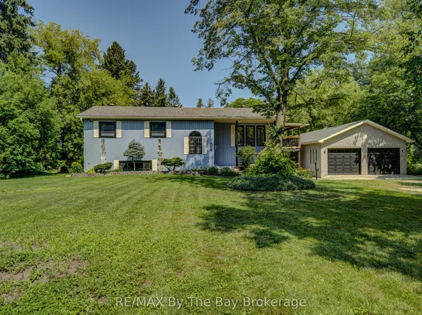 258 Sunnidale St, Clearview, ON L0M 1S0