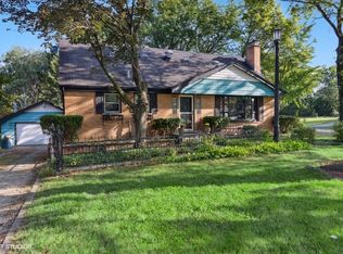 1700 Virginia St, Downers Grove, IL 60515