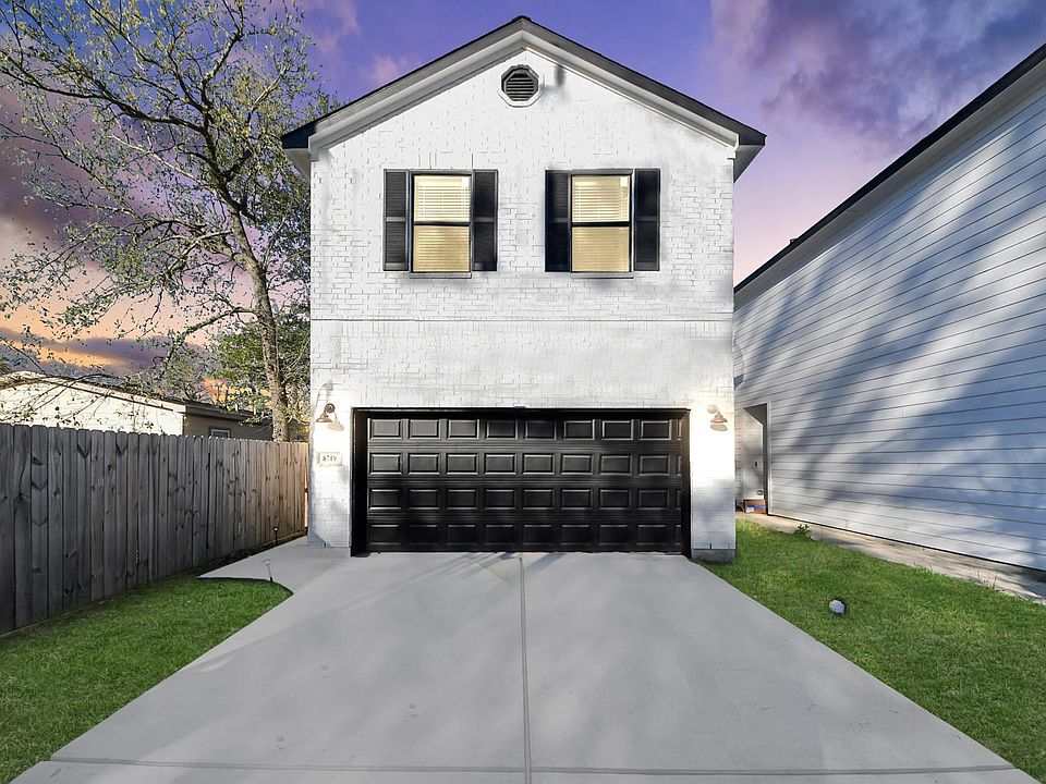 1st image of 8719 Compton St