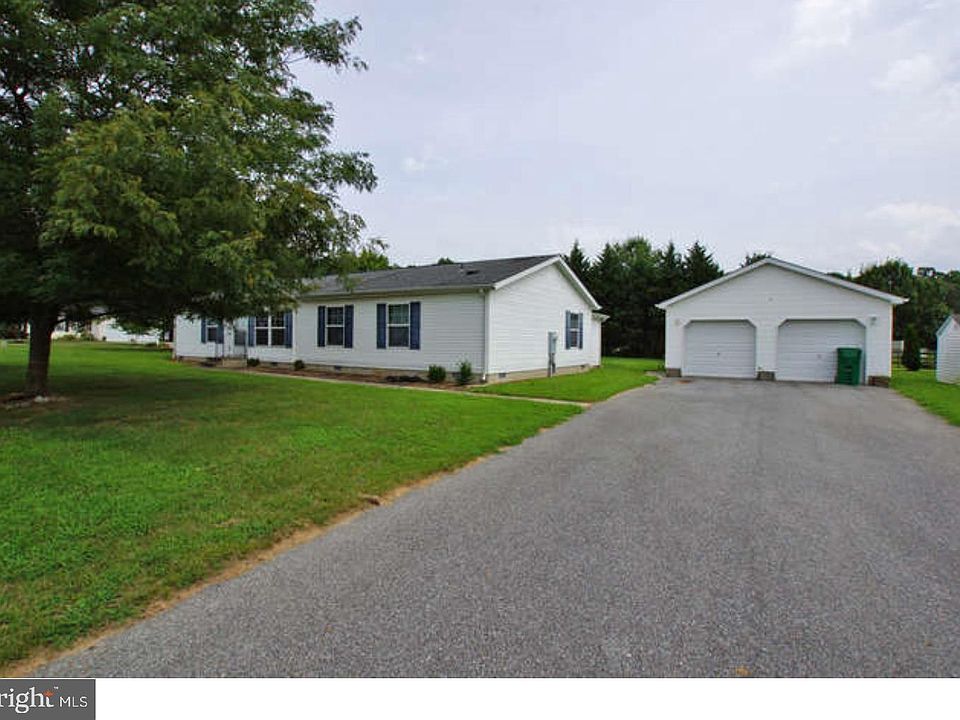 1st image of 450 Saddlebrook Dr