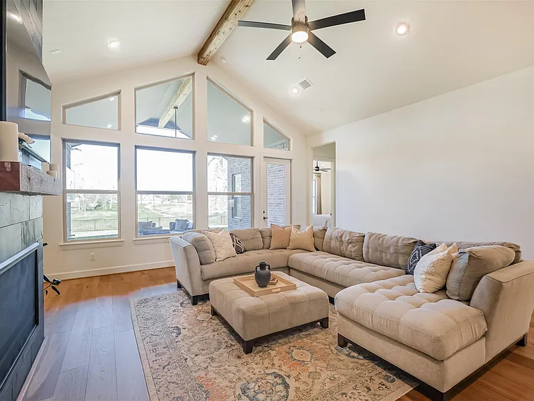 4127 Wooded Isle Way — Photo 5