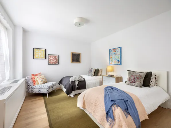 220 West 93rd Street image 10 of 16