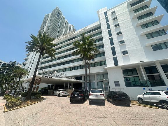 4th image of 6345 Collins Ave APT 642
