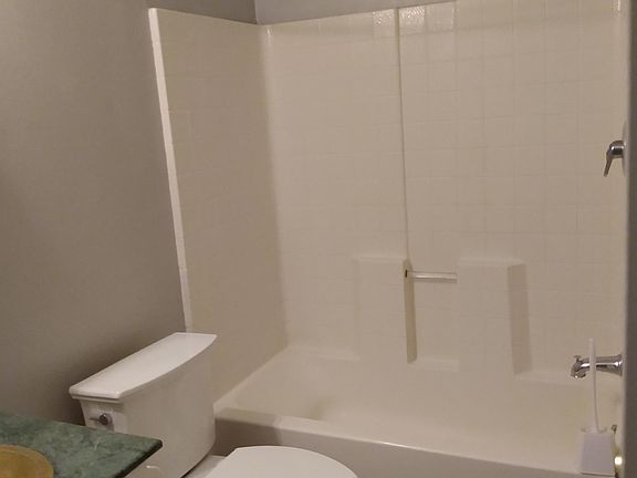 2nd image of 2785 Wilbur Ave