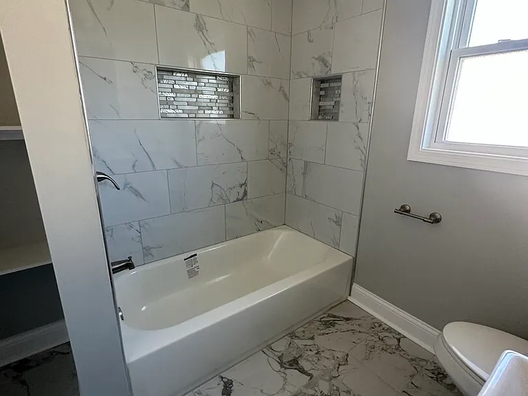 14451 Sangamon St — Photo 12