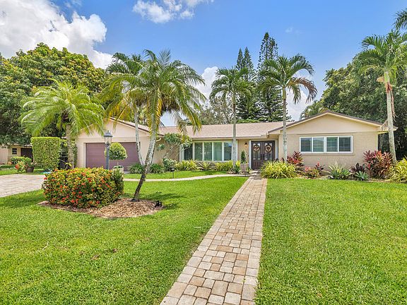 2nd image of 7796 Pebble Beach Court