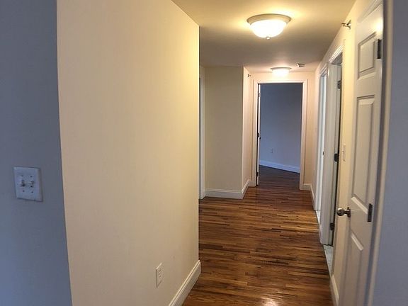 3rd image of 3880 Orloff Ave APT 6N