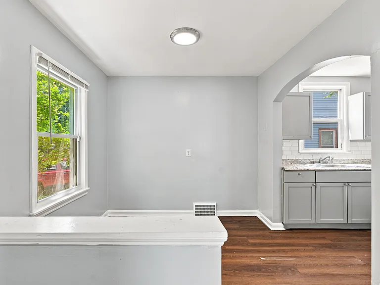 12151 Wayburn St — Photo 13