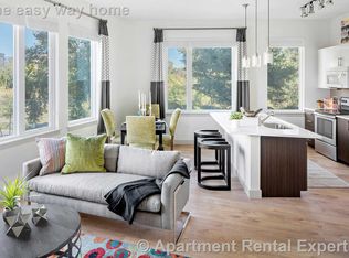 165 Cambridgepark Dr, Cambridge, MA 02140