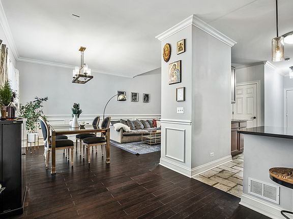 5th image of 203 Southwicke Dr Unit D