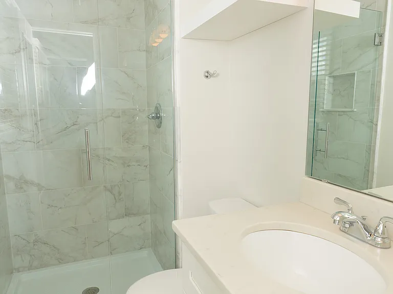 9300 Outlook Dr — Photo 17
