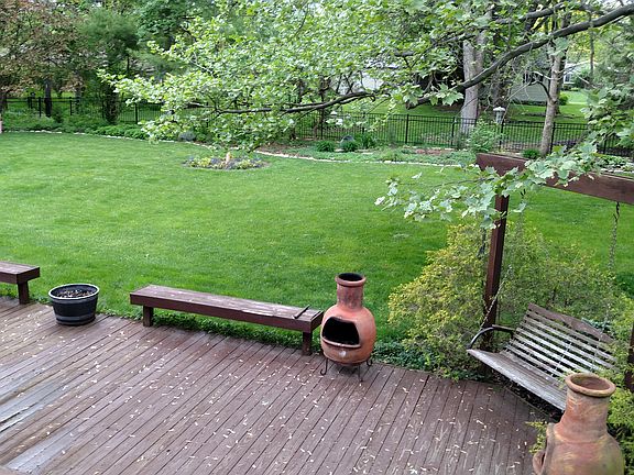 3rd image of 315 Erickson Dr