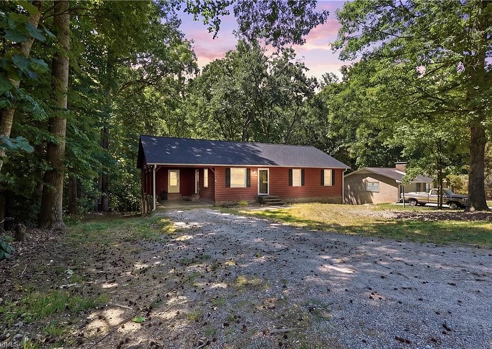 1st image of 446 Brentwood Rd