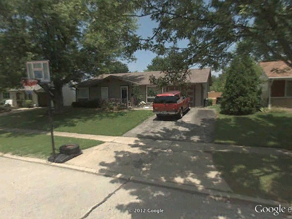1st image of 2112 Arapahoe Dr